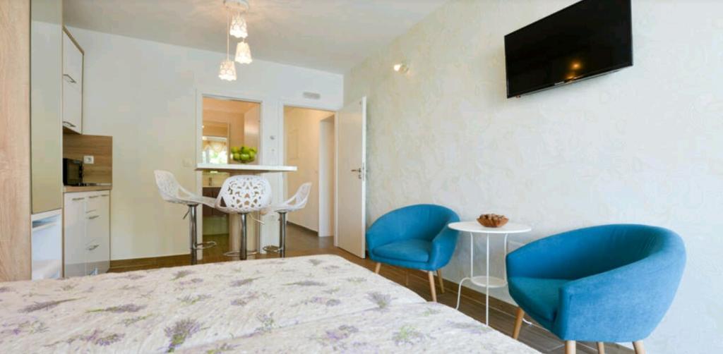 Lavender Apt. W. Balcony In Old Town Ζαντάρ Εξωτερικό φωτογραφία